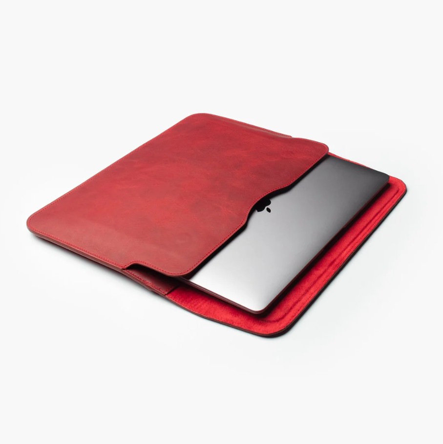 Wachikopa Lederhülle für MacBook Pro 14" mit Kartenfach